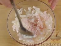 Салат-торт "Селёдка под шубой" под свекольно-сырным муссом